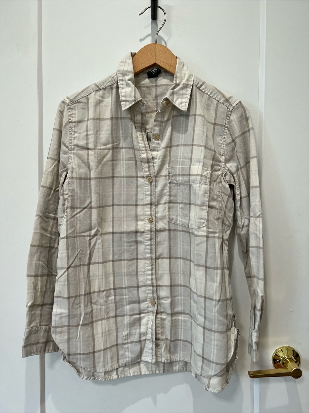 Women’s Mountain Hardwear Plaid Shirt
